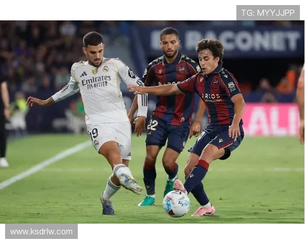 西甲联赛莱万特对韦斯卡比赛焦点分析